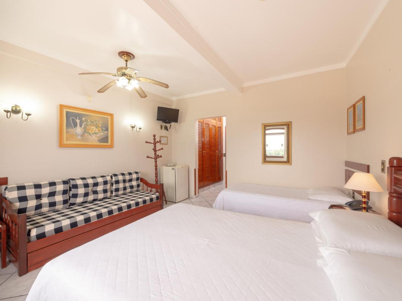 Hotel Guanumbis Ilhabela Extérieur photo